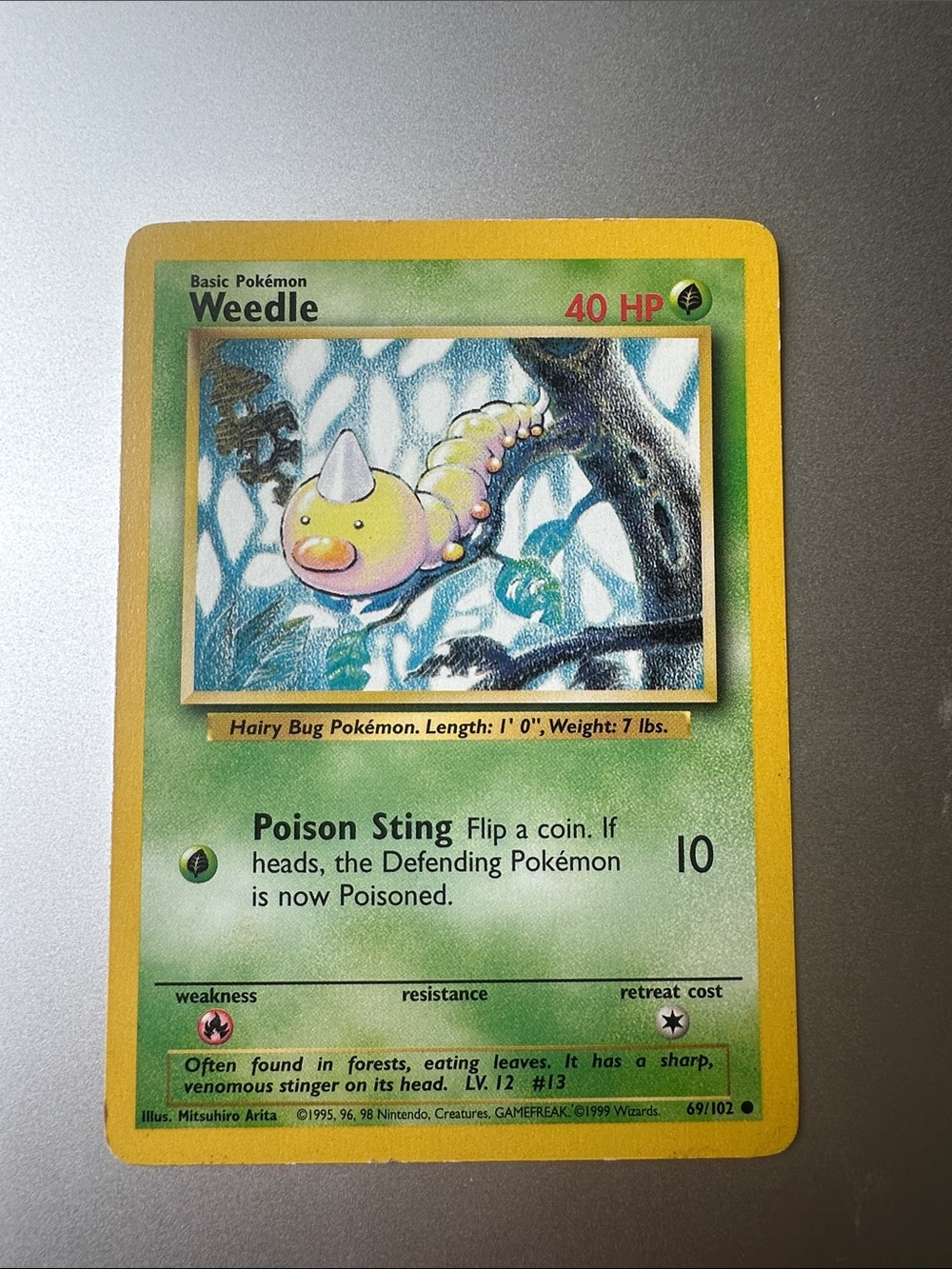 Weedle Pokémon Trading Card (69/102)